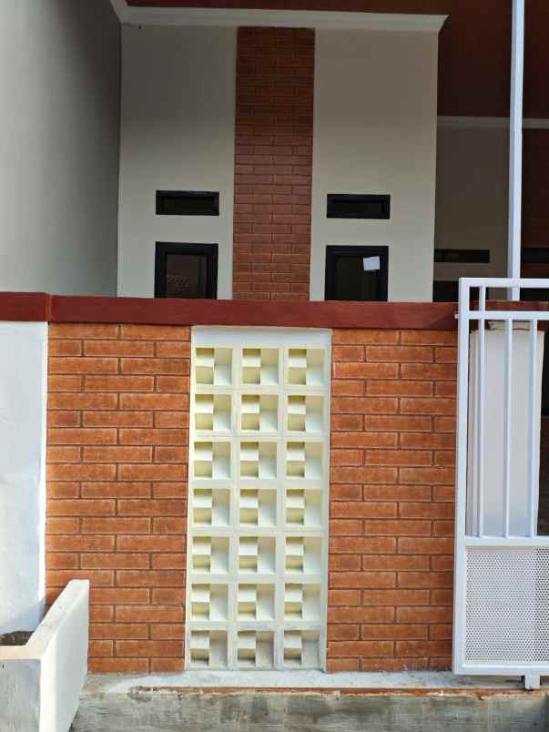 dijual rumah pondok ungu permai sektor