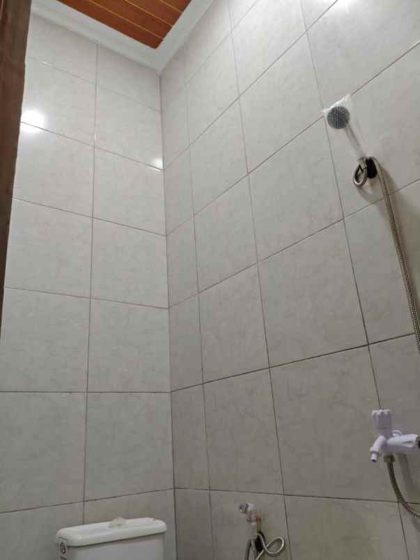 dijual rumah pondok ungu permai sektor