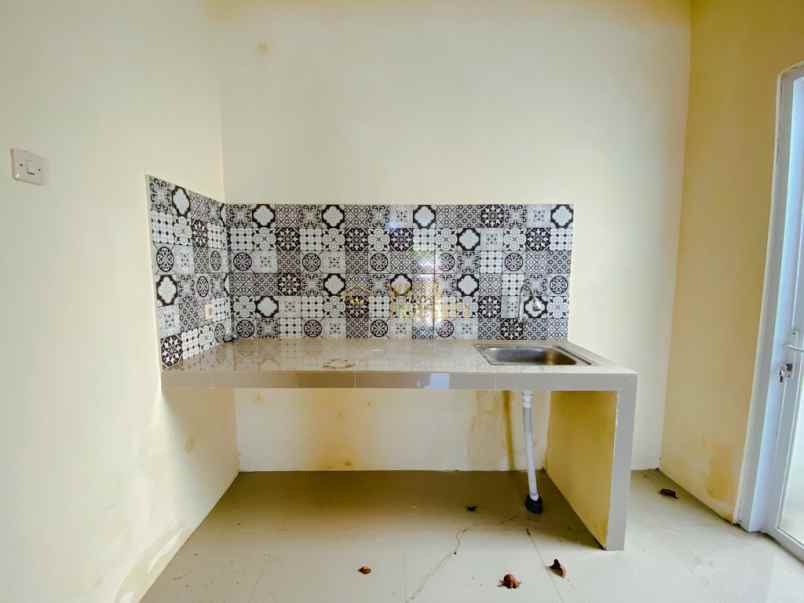 dijual rumah prambanan