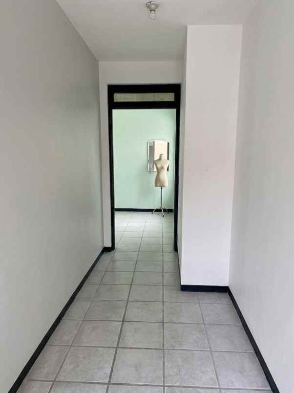 dijual rumah prapen indah tenggilis