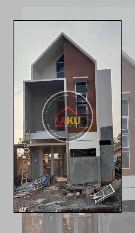 dijual rumah pudakpayung