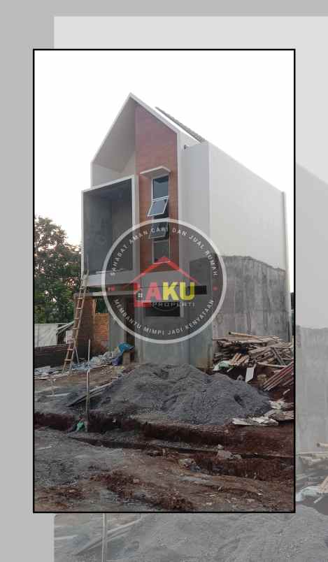 dijual rumah pudakpayung