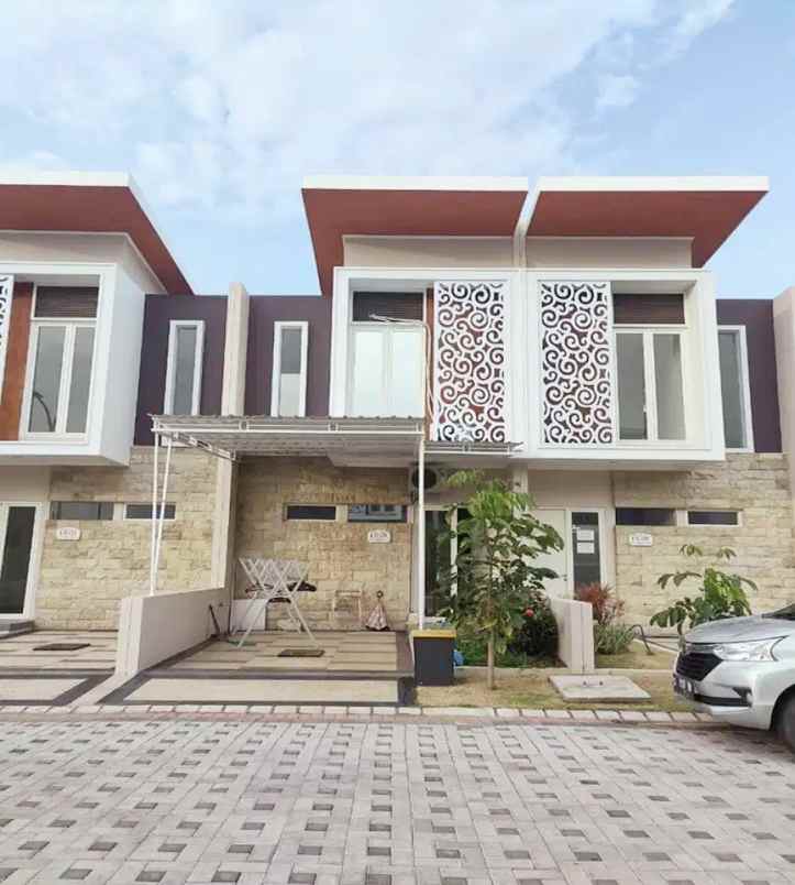 dijual rumah puri safira cluster grand