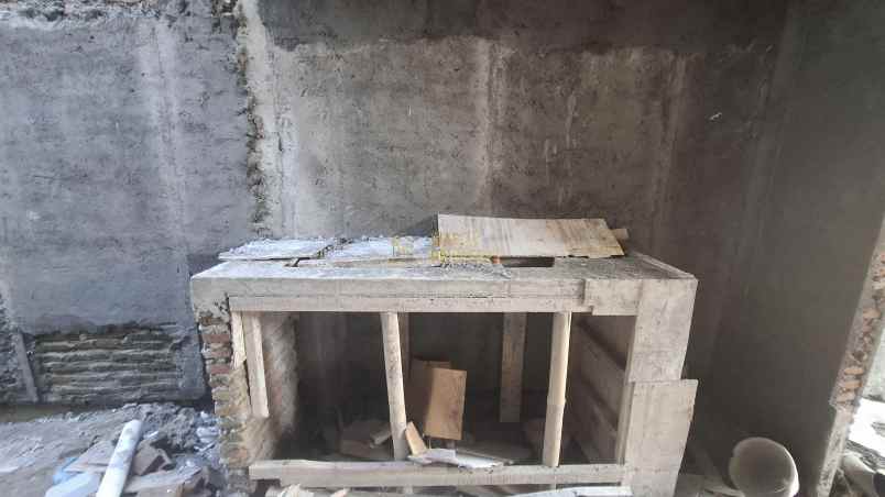 dijual rumah purwomartani kalasan