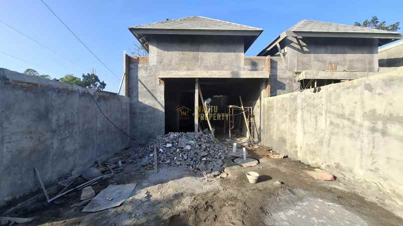 dijual rumah purwomartani kalasan