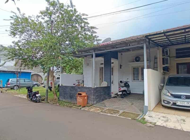 dijual rumah rangkapan jaya baru