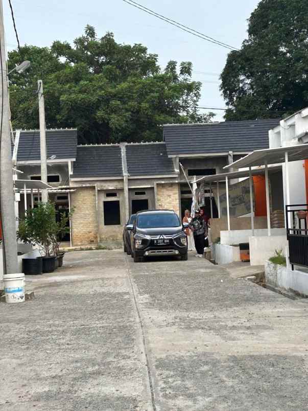 dijual rumah rawa kalong