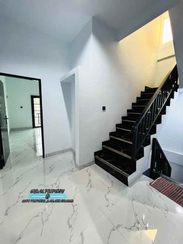 dijual rumah rawamangun jakarta timur