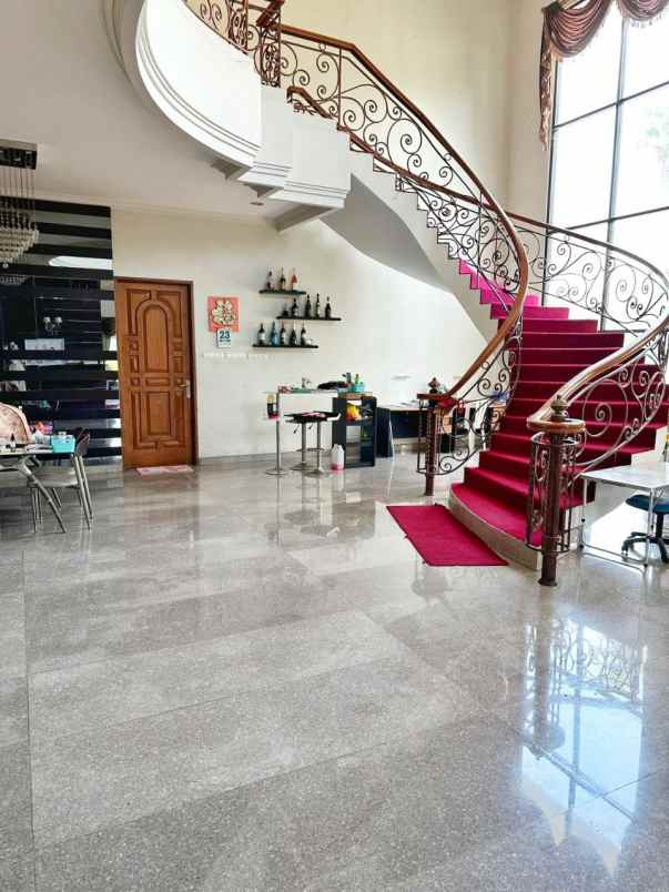 dijual rumah rumah araya tahap 1