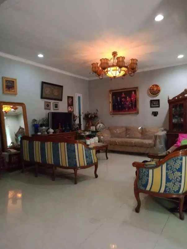 dijual rumah sadang serang