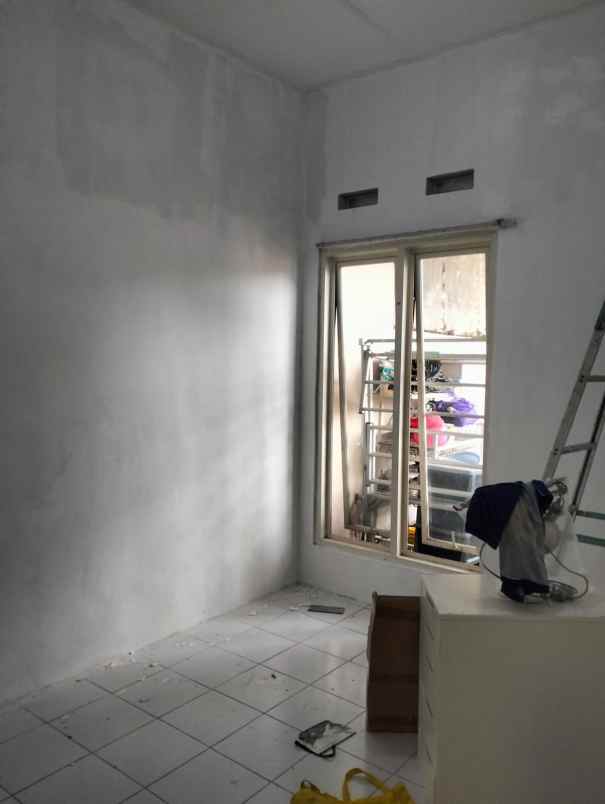 dijual rumah saphire residence
