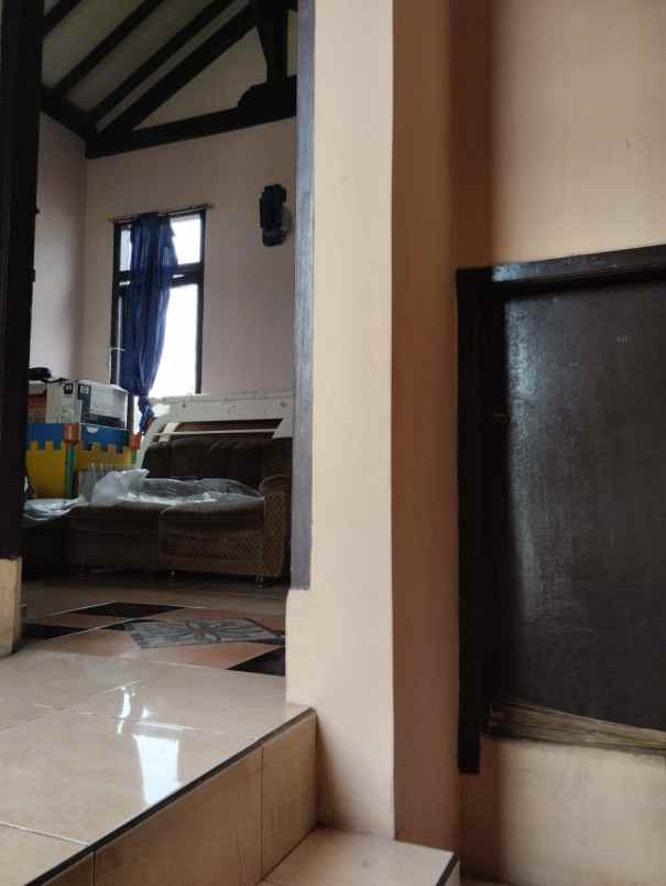 dijual rumah sarijadi