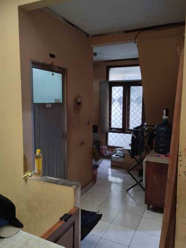 dijual rumah sarijadi