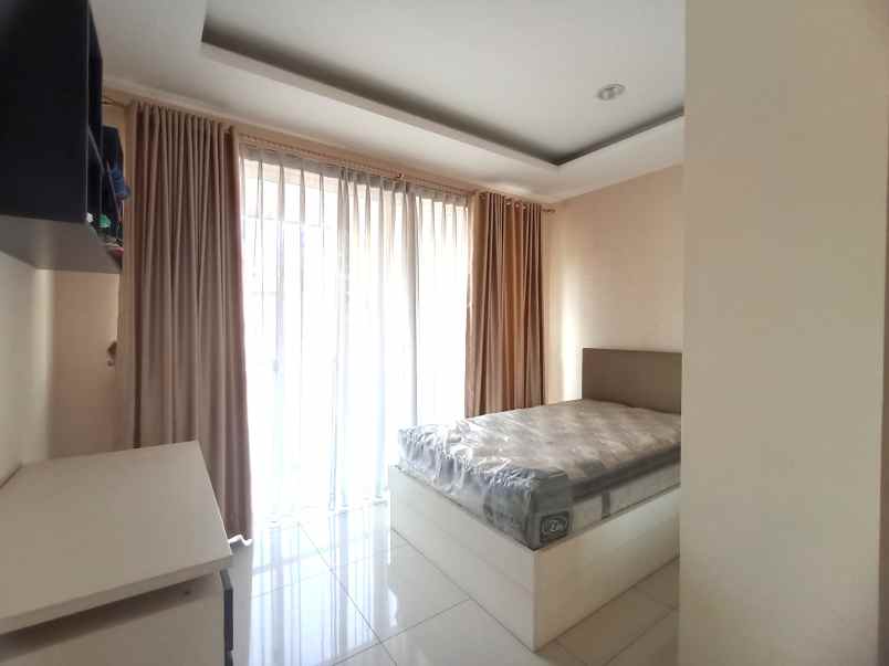 dijual rumah sedayu city kelapa gading