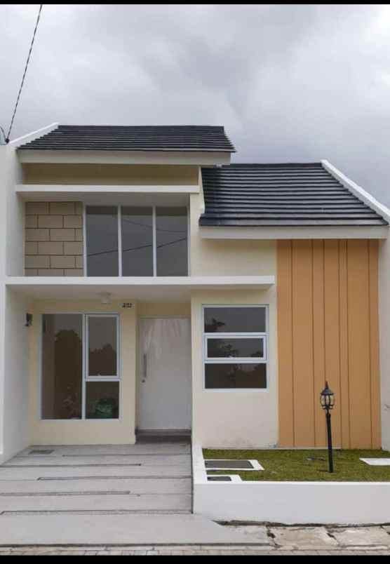 dijual rumah serdang kulon