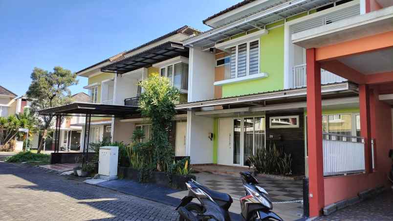 dijual rumah siap huni full perabot di malang