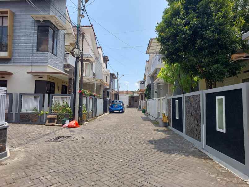 dijual rumah siap huni lokasi jalan borobudur
