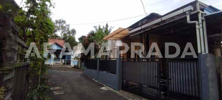 dijual rumah sibang kaja