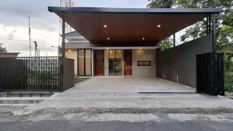 dijual rumah sukoharjo kec ngaglik kab