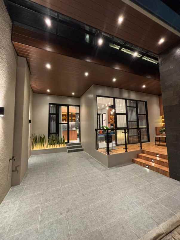 dijual rumah sukun