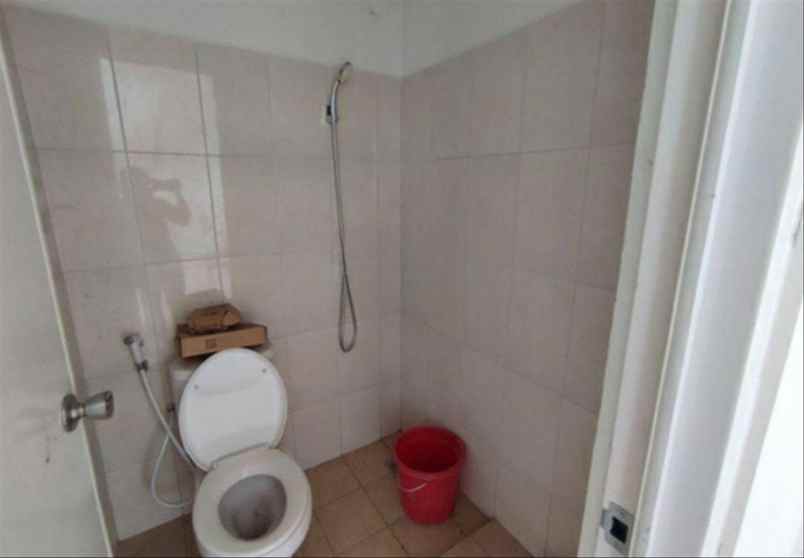 dijual rumah summarecon karawang