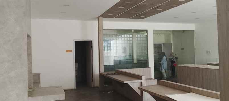 dijual rumah taman galaxy