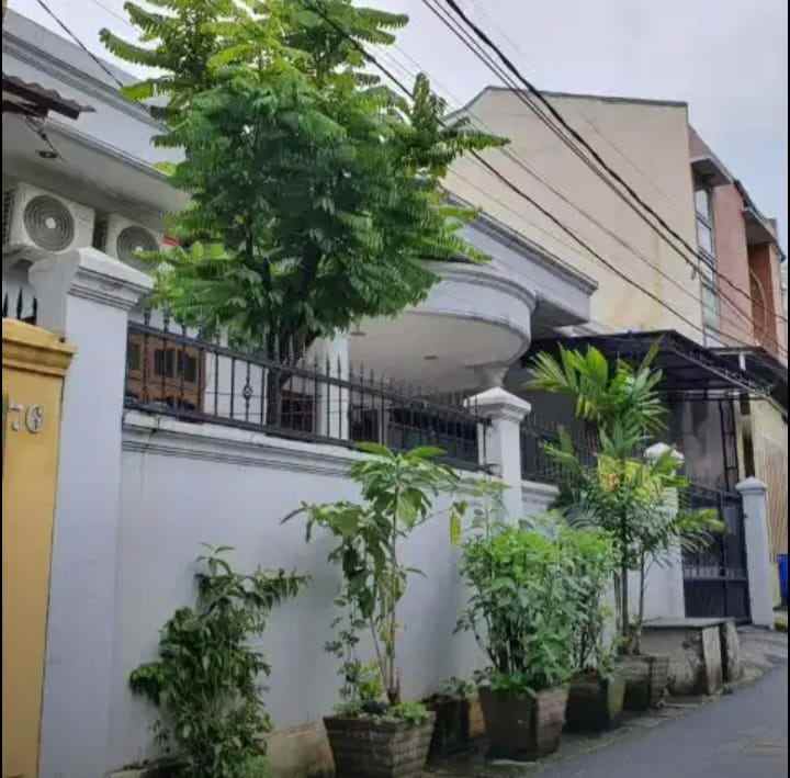 dijual rumah taman persada kemala