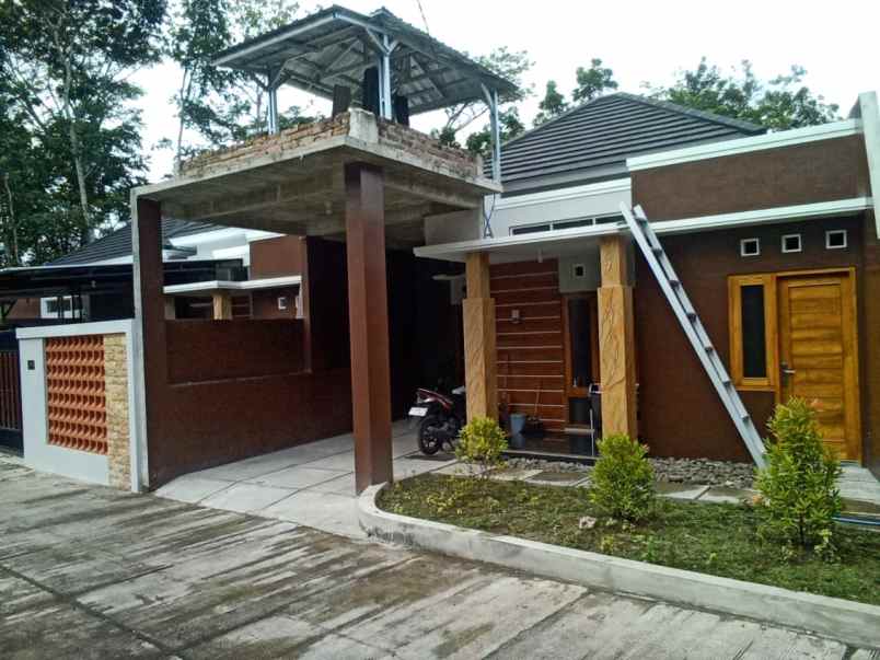 dijual rumah tamantirto bangunjiwo