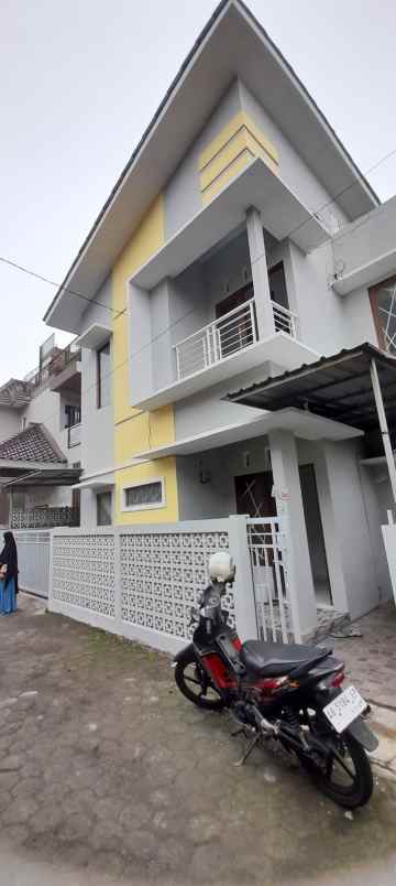 dijual rumah tambakan sinduharjo kec