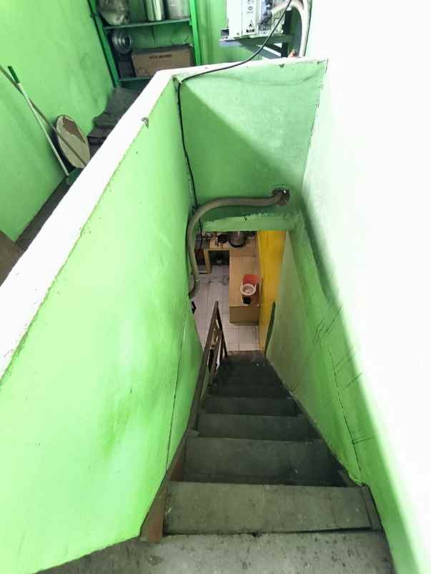dijual rumah tambaksari
