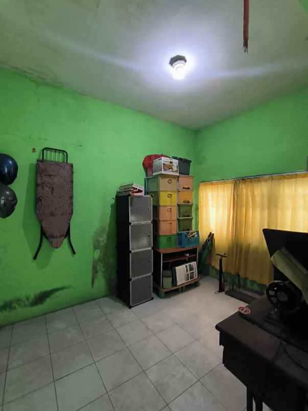 dijual rumah tambaksari