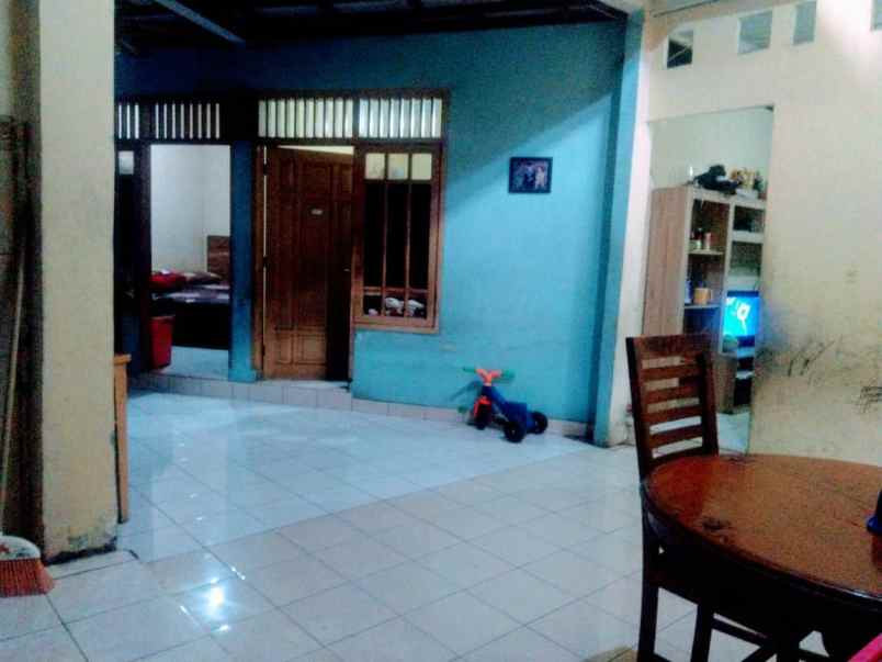 dijual rumah tanah baru beji depok