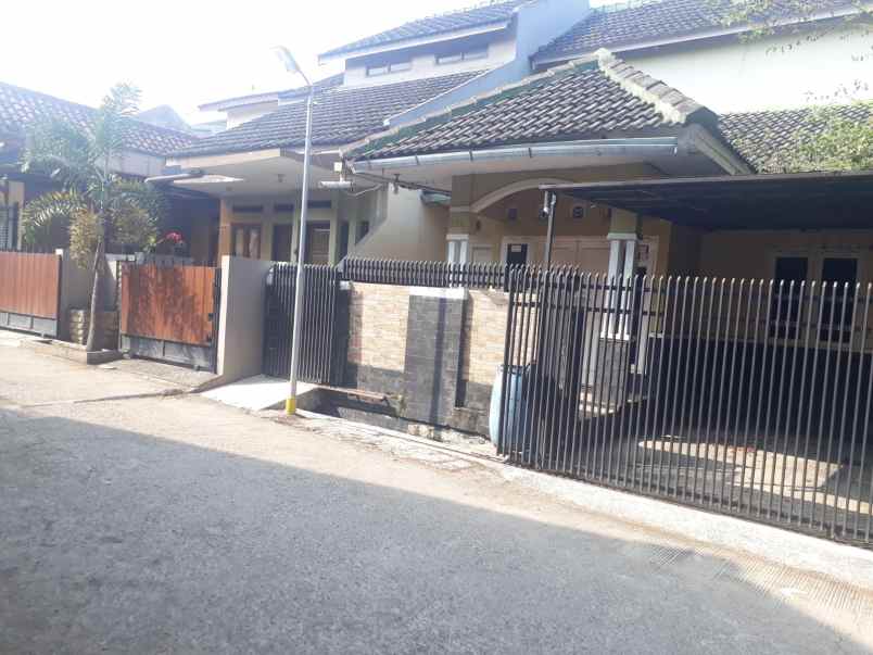 dijual rumah tanimulya