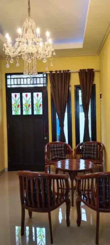 dijual rumah tanjung barat