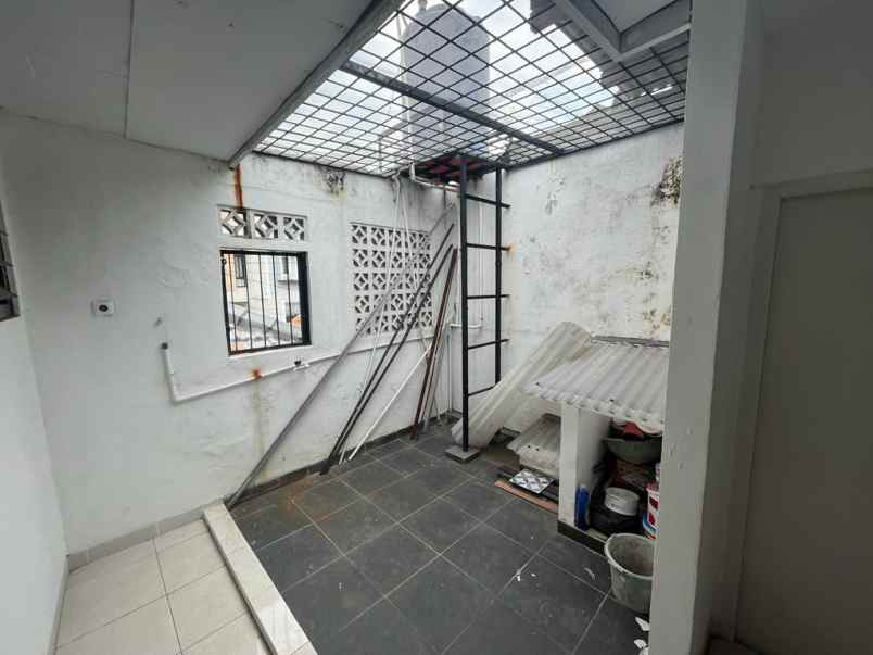 dijual rumah tebet