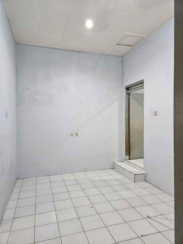 dijual rumah terusan buahbatu
