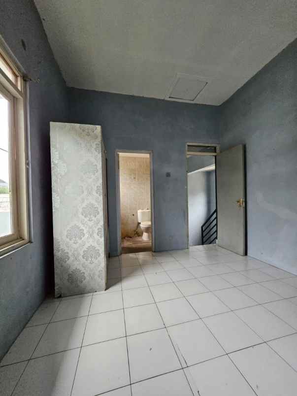 dijual rumah terusan buahbatu