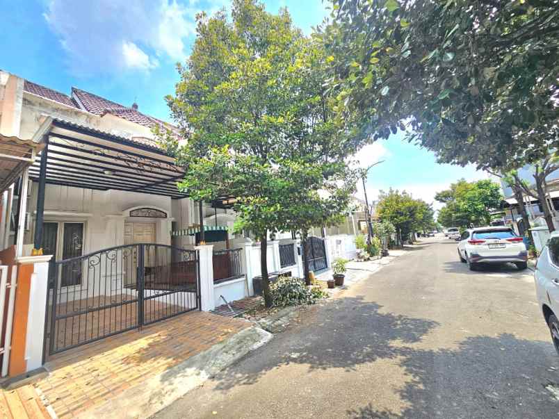 dijual rumah the royal residence cakung