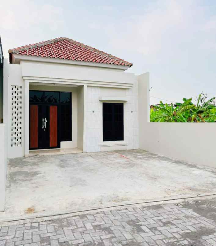 dijual rumah tlogomulyo