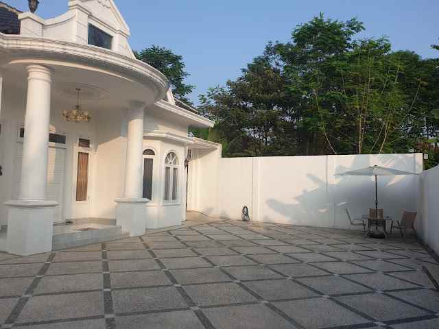 dijual rumah type white house klasik di ciampea bogor