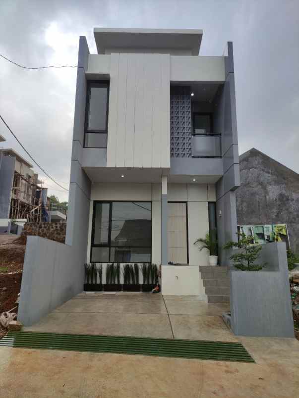 dijual rumah ujung berung bandung