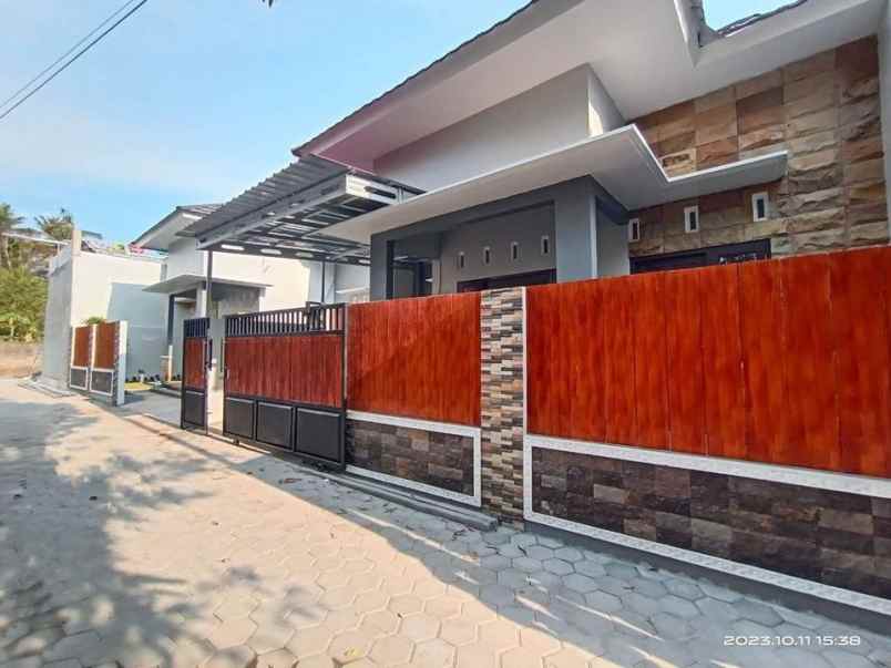 dijual rumah wedomartani kec ngemplak