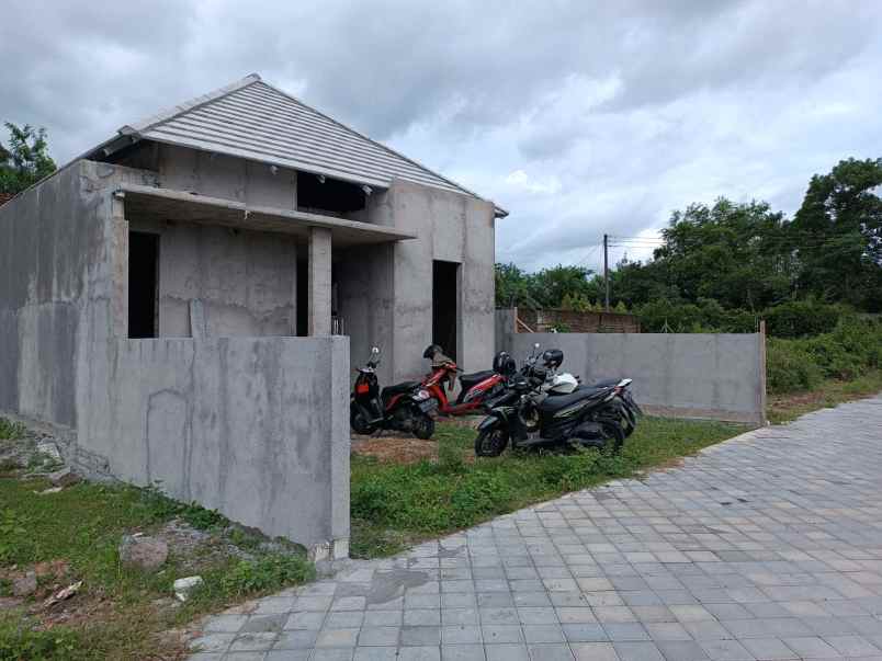 dijual rumah wedomartani ngempak