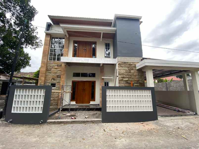 dijual rumah widodomartani ngemplak sleman