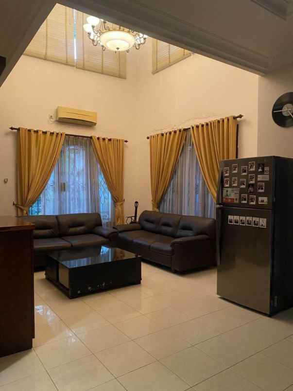 dijual rumah wisata bukit mas ii royal