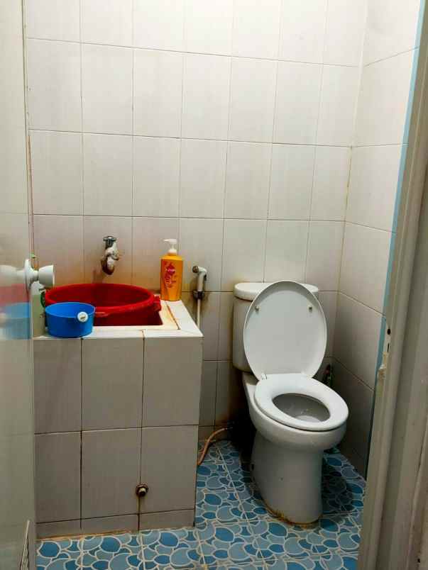 dijual rumah wisata semanggi