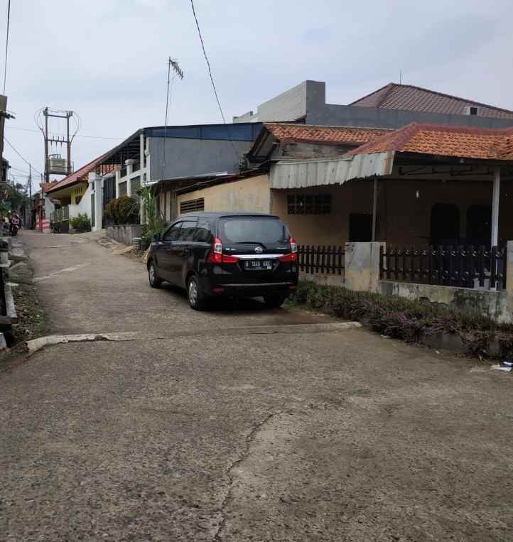 dijual tanah 100 meter dari jalan raya