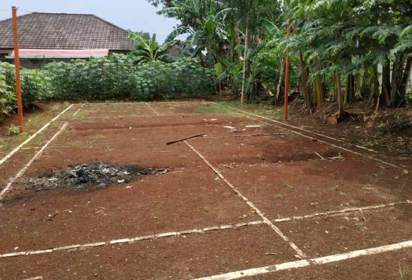 dijual tanah 100 meter dari jalan raya