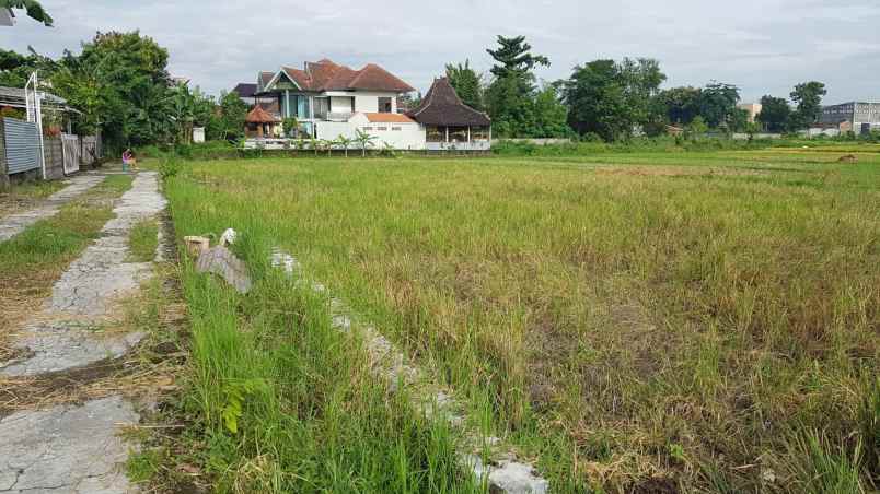 dijual tanah depok ambarukmo