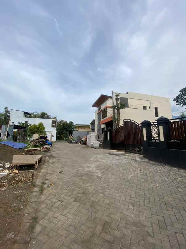 dijual tanah jalan patimura